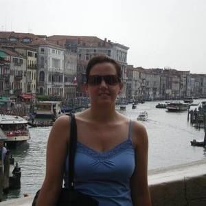 Meet your Posher, Alanda